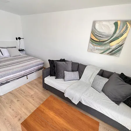 El 7 Malaga Playa Y Piscina شقة رينكون ذي لا مْبيكتوري
